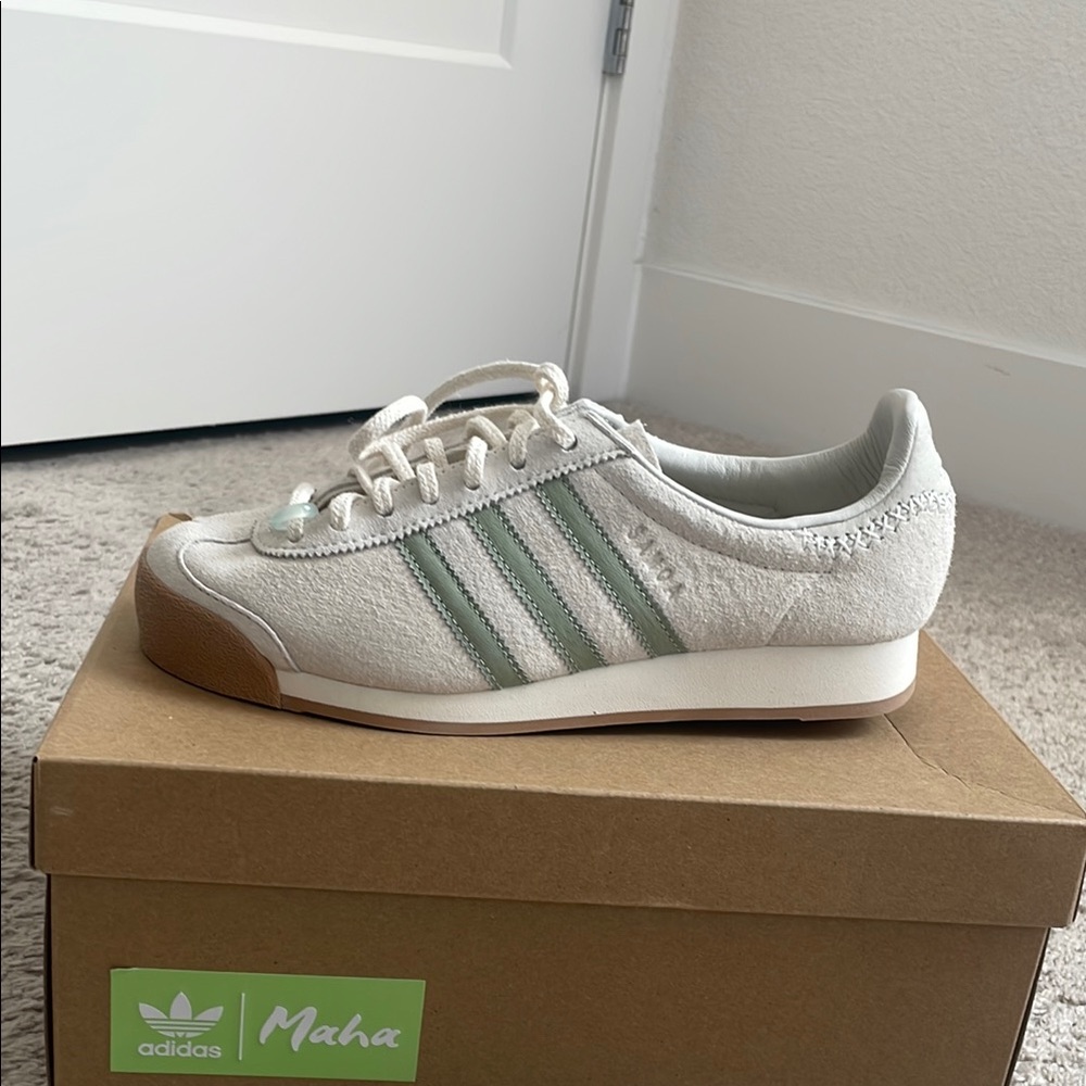 New Adidas Maha Cream and Green Casual Sneakers